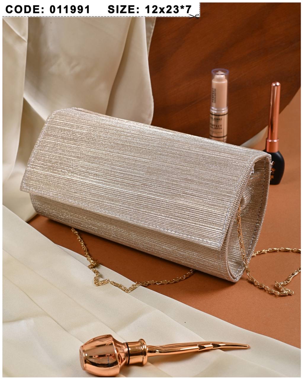 /public/uploads/photos/shares/Suzy bags/IMG_3348.jpeg